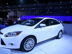 2013款 ST 2.0T 手动 橙色版