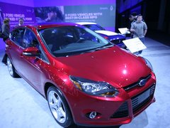 2013款 ST 2.0T 手动 橙色版