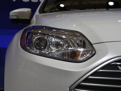 2013款 ST 2.0T 手动 橙色版