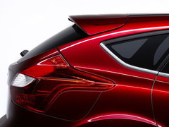 2012款 两厢 2.0L DCT 豪华运动型