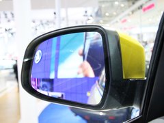 2012款 两厢 1.8L 自动 经典时尚型