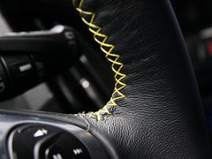 2012款 两厢 1.8L 自动 经典时尚型