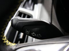 2012款 两厢 1.8L 自动 经典时尚型