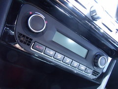 2011款 1.6L 自动 致酷版