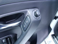 2011款 1.6L 自动 致酷版