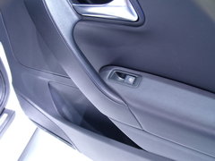 2011款 1.6L 自动 致酷版