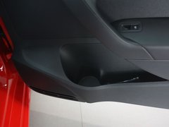 2011款 1.6L 自动 致酷版