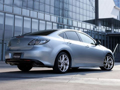 2013款 2.0L 标准型