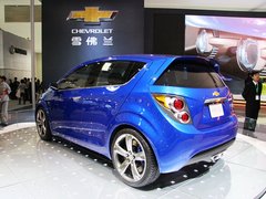 2010款 1.6L 自动 炫动版（劲黑内饰）