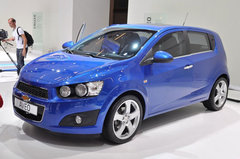 2010款 1.6L 自动 炫动版（劲黑内饰）