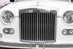 2010款 3.7L自动 敞篷版