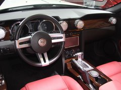 2010款 3.7L自动 敞篷版