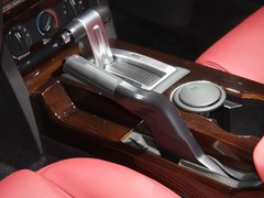 2010款 3.7L自动 敞篷版
