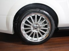 2010款 3.7L自动 敞篷版