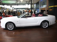 2010款 3.7L自动 敞篷版