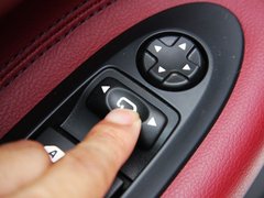 2012款 1.6L 自动 至尊版
