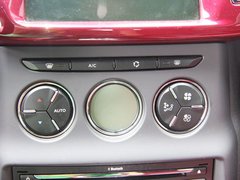 2012款 1.6L 自动 至尊版
