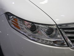2011款 2.0L 自動 尊貴型