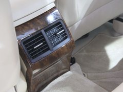2011款 2.0L 自动 尊贵型
