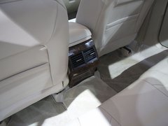 2011款 2.0L 自动 尊贵型