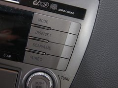 2011款 2.0L 自动 尊贵型