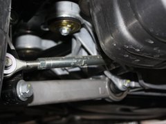 2011款 2.0L 自动 尊贵型