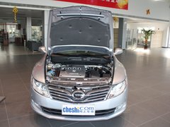 2011款 2.0L 自动 尊贵型
