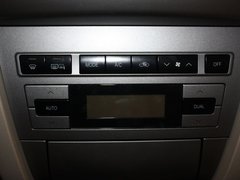 2011款 2.0L 自动 尊贵型
