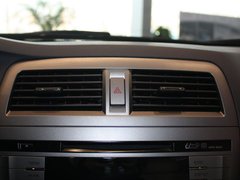 2011款 2.0L 自动 尊贵型