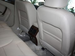 2011款 2.0L 自动 尊贵型
