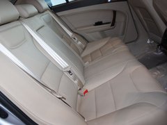 2011款 2.0L 自动 尊贵型