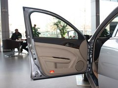 2011款 2.0L 自动 尊贵型