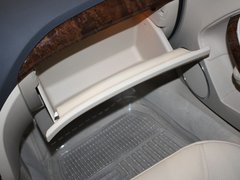 2011款 2.0L 自动 尊贵型
