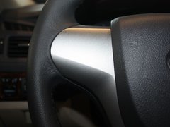2011款 2.0L 自动 尊贵型