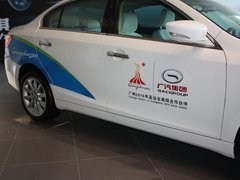 2011款 2.0L 自動 尊貴型