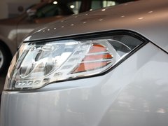 2011款 2.0L 自动 尊贵型