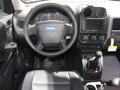 2011款 2.4 CVT 运动版 5座