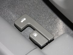 2010款 三厢 1.4SX EMT 优逸版