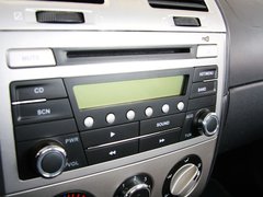 2010款 1.3L 手动 舒适型