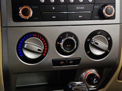 2010款 1.3L 手动 舒适型