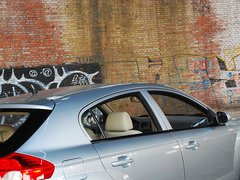2010款 1.3L 手动 舒适型