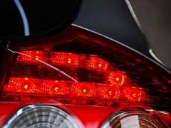 2010款 1.3L 手动 舒适型