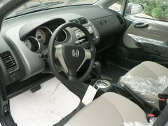 2004款 1.5L 自动 