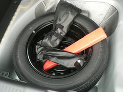2004款 1.5L 自动 