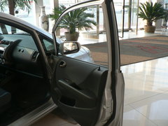 2004款 1.5L 自动 