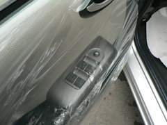 2004款 1.5L 自动 
