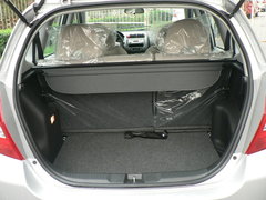 2004款 1.5L 自动 