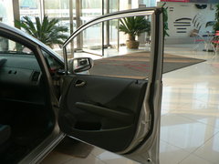 2004款 1.5L 自动 