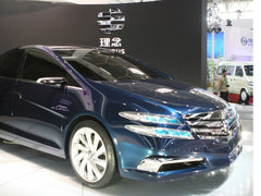 2011款 1.5L 自动 豪华版
