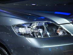 2011款 1.5L 自动 豪华版